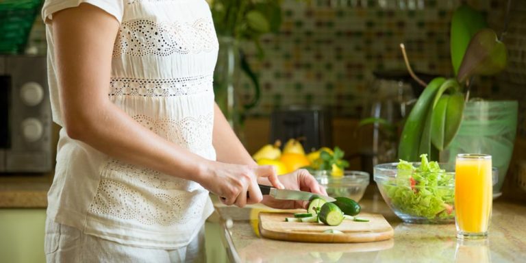 Prévenir la dénutrition chez les personnes âgées | actu Ange Gardien Gard