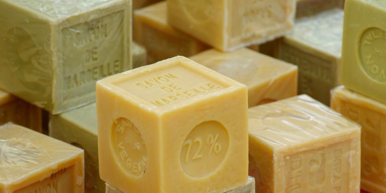 Les 5 produits écologiques et zéro déchet pour nettoyer sans polluer