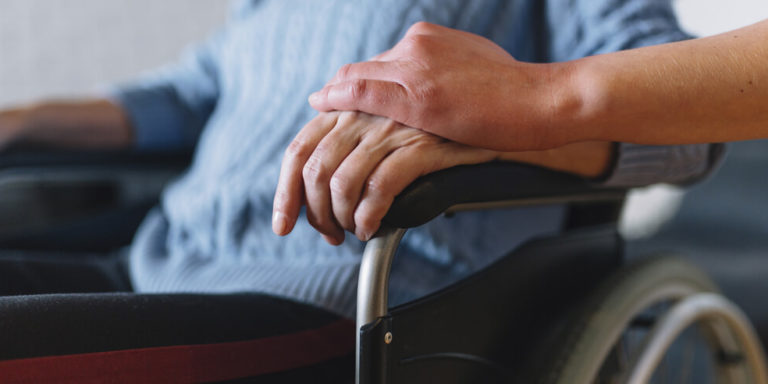 Partir en vacances malgré la perte d’autonomie | Actualités Ange Gardien Nîmes